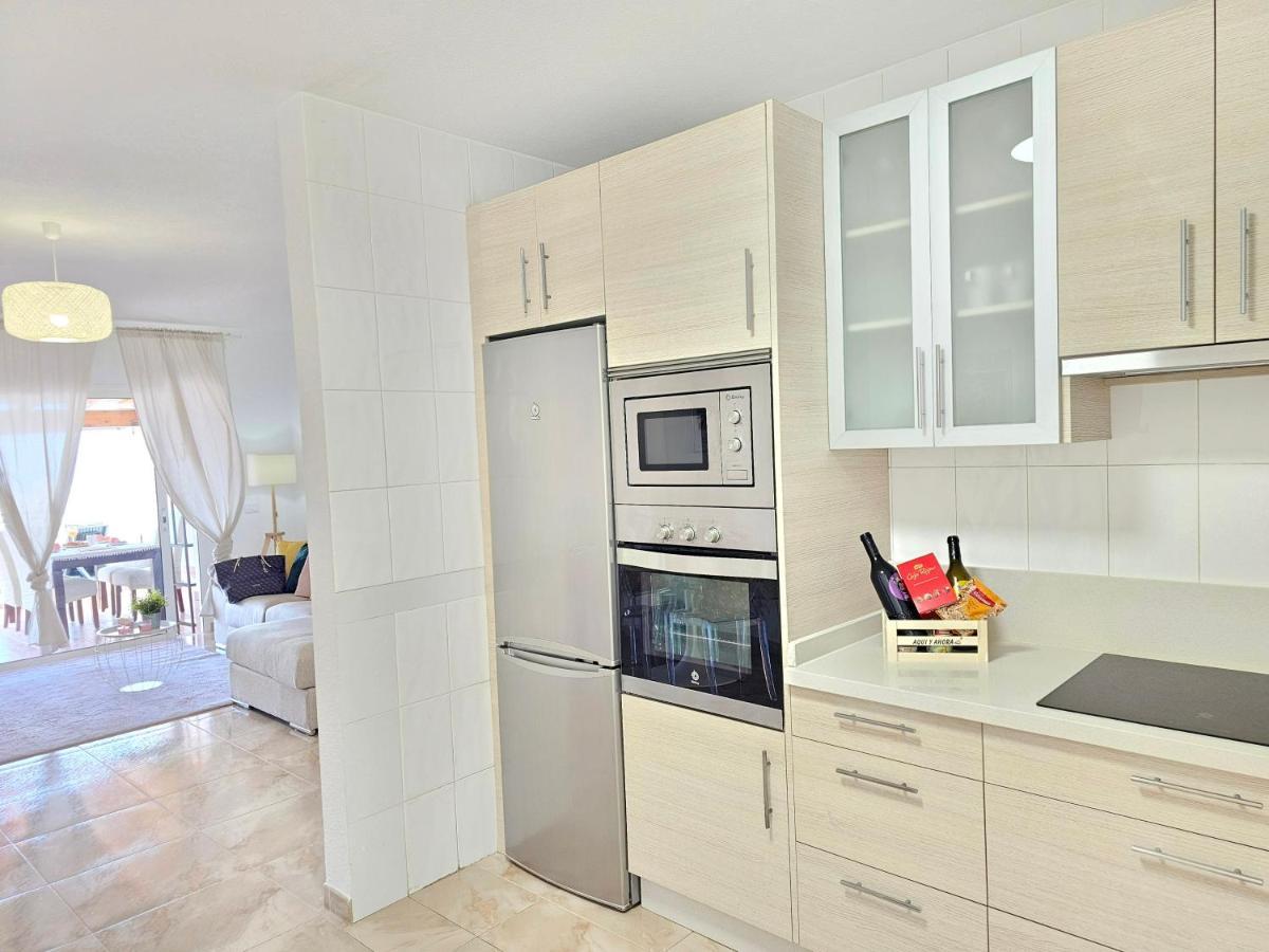 New Holiday Home Beautiful Sea View With Aircon, Costa Adeje Costa Adeje  Exterior photo