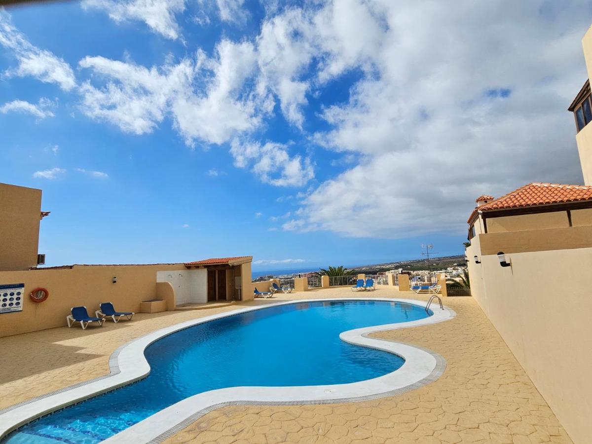New Holiday Home Beautiful Sea View With Aircon, Costa Adeje Costa Adeje  Exterior photo